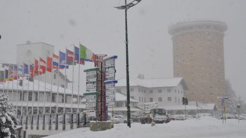 Colle del sestriere, nevicata ottobre 2011